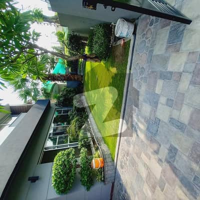 1 Kanal Slightly Use Like Morden luxury Design New Upper Portion Available For Rent Hot Location