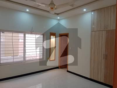 Brand New 10 Marla Elegant House Available On Reasonable Price