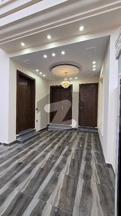 9 Marla House Available For Sale At The Reasonable Price