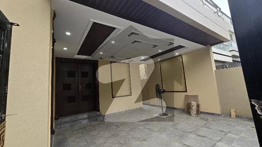 9 Marla House For Sale At Reasonable Pirce