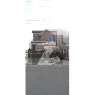 5Marla Beautiful Design House Available For Sale At The Hottest Location Of Central Park Housing Scheme Lahore