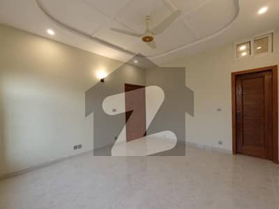 Reserve A Centrally Located House Of 1800 Square Feet In D-12/4