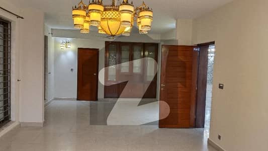 ای ۔ 11/3 ای ۔ 11,اسلام آباد میں 3 کمروں کا 1 کنال زیریں پورشن 1.4 لاکھ میں کرایہ پر دستیاب ہے۔