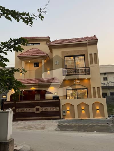 Buy A 7 Marla House For sale In Bahria Town Phase 8 - Abu Bakar Block