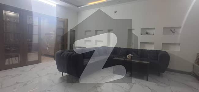 بحریہ ٹاؤن فیز 8 ۔ بلاک سی بحریہ ٹاؤن فیز 8,بحریہ ٹاؤن راولپنڈی,راولپنڈی میں 3 کمروں کا 14 مرلہ بالائی پورشن 70.0 ہزار میں کرایہ پر دستیاب ہے۔