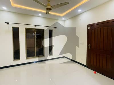Beautifully Constructed House Is Available For sale In Bahria Town Phase 8 - Rafi Block