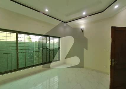 Centrally Located Lower Portion For rent In Gulshan-e-Ravi - Block C Available