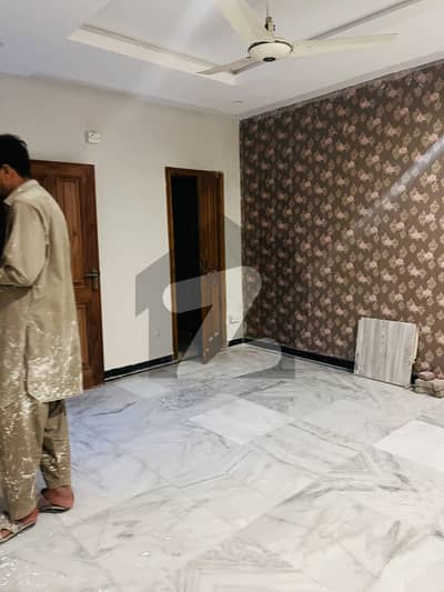 E-11 8Marla lower Portion Up For Rent