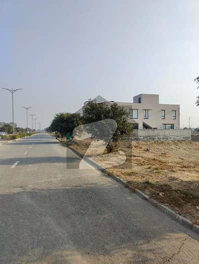 01 Kanal 50 feet Road Near to 120 feet Main Boulevard Residential Plot Possession Area