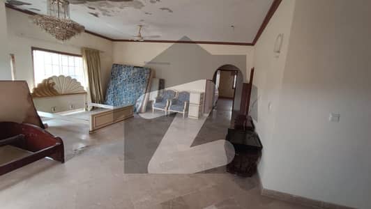 ڈی ایچ اے فیز 5 ڈی ایچ اے ڈیفینس,کراچی میں 5 کمروں کا 1 کنال مکان 9.25 کروڑ میں برائے فروخت۔ ڈی ایچ اے فیز 5 ڈی ایچ اے ڈیفینس,کراچی میں 5 کمروں کا 1 کنال مکان 9.25 کروڑ میں برائے فروخت۔