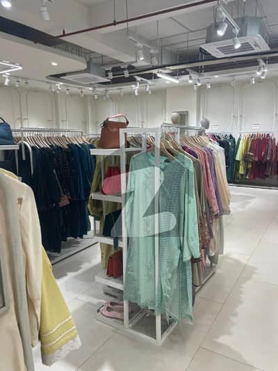 اڈیالہ روڈ راولپنڈی میں 1 مرلہ دکان 1.1 کروڑ میں برائے فروخت۔