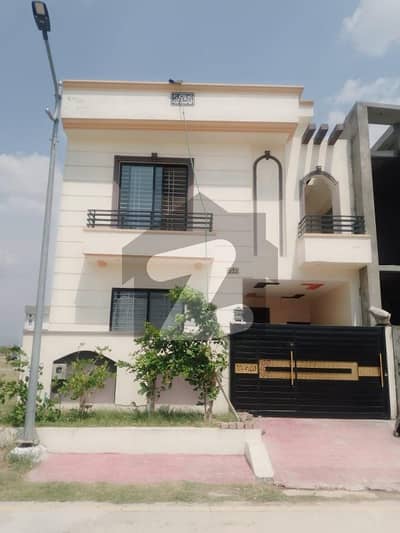Dauble Unit 5 Marla House For Sale