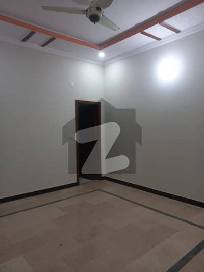 بنی گالہ اسلام آباد میں 2 کمروں کا 6 مرلہ بالائی پورشن 45.0 ہزار میں کرایہ پر دستیاب ہے۔