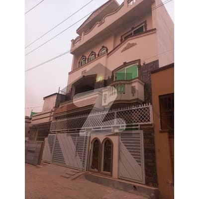 بنی گالہ اسلام آباد میں 7 کمروں کا 7 مرلہ مکان 1.15 لاکھ میں کرایہ پر دستیاب ہے۔