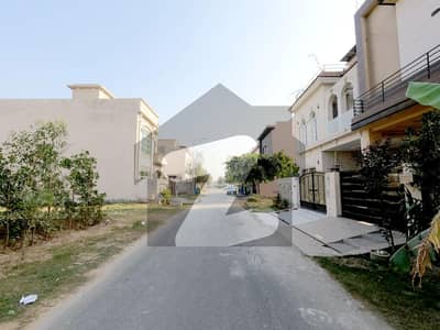 On 50 ft Road Direct Access