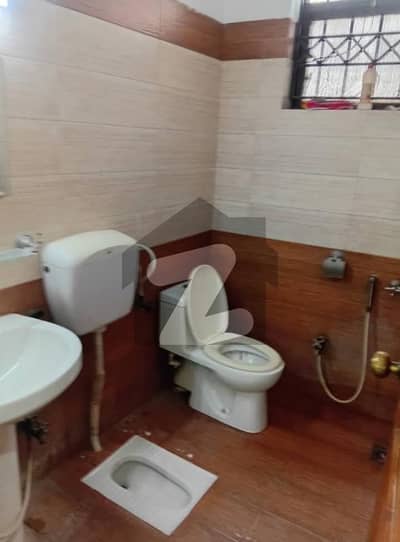 G 11 3 bed upper portion for rent.