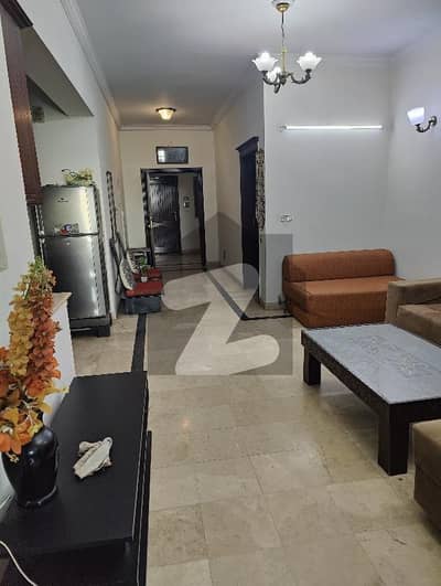 ایف ۔ 11 مرکز ایف ۔ 11,اسلام آباد میں 2 کمروں کا 8 مرلہ فلیٹ 1.4 لاکھ میں کرایہ پر دستیاب ہے۔