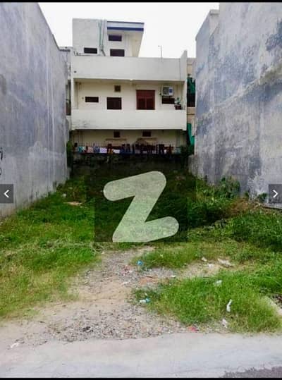 سوان گارڈن ۔ بلاک اے سوان گارڈن,اسلام آباد میں 9 مرلہ رہائشی پلاٹ 2.1 کروڑ میں برائے فروخت۔