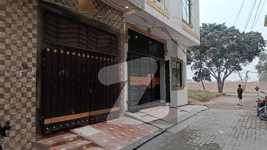 4 Marla Triple-Story House for Sale in T & T Aabpara Society, Lahore