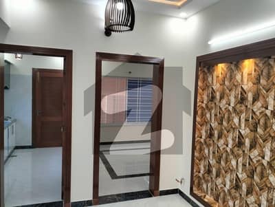 جی ۔ 13 اسلام آباد میں 7 کمروں کا 14 مرلہ مکان 2.2 لاکھ میں کرایہ پر دستیاب ہے۔ جی ۔ 13 اسلام آباد میں 7 کمروں کا 14 مرلہ مکان 2.2 لاکھ میں کرایہ پر دستیاب ہے۔