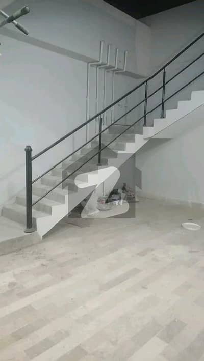 Prime Location 300 Square Yards Upper Portion In Gulistan-e-Jauhar - Block 3ABest Option