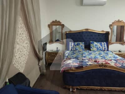 10 Marla Old House Calvary Ground Gulberg For Sale