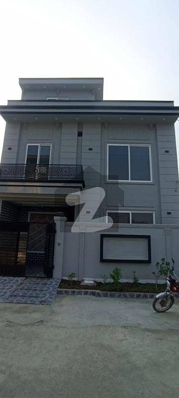 On Excellent Location 675 Square Feet House In Beautiful Location Of Bismillah Housing Scheme In Lahore