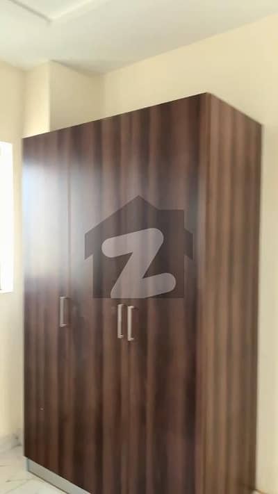 ایل ڈی اے ایوینیو لاہور میں 2 کمروں کا 5 مرلہ فلیٹ 55.0 ہزار میں کرایہ پر دستیاب ہے۔