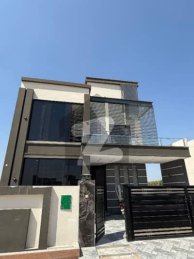 10 Marla Brand New House Available For Sale In Bahria Town Lahore Sector C