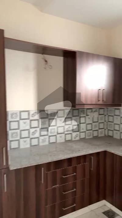 شیرانوالہ ہائٹس مین کینال بینک روڈ,لاہور میں 2 کمروں کا 4 مرلہ فلیٹ 55.0 ہزار میں کرایہ پر دستیاب ہے۔ شیرانوالہ ہائٹس مین کینال بینک روڈ,لاہور میں 2 کمروں کا 4 مرلہ فلیٹ 55.0 ہزار میں کرایہ پر دستیاب ہے۔