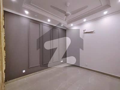 BEAUTIFULL UPPER PORTION FOR RENT IN DHA LAHORE