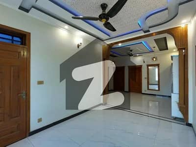 i-11/2 Brand New Gurand portion for rent very good location Best option for family
