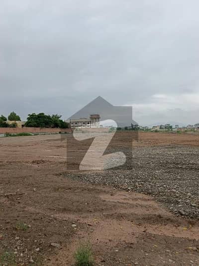 south facing corner 10 Marla plot available for sale in zone 3 sector c2 south facing corner 10 Marla plot available for sale in zone 3 sector c2