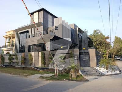 22 Marla Corner Brand New Luxury House For Sale In NFC Society On 80 Feet Road Hot Location