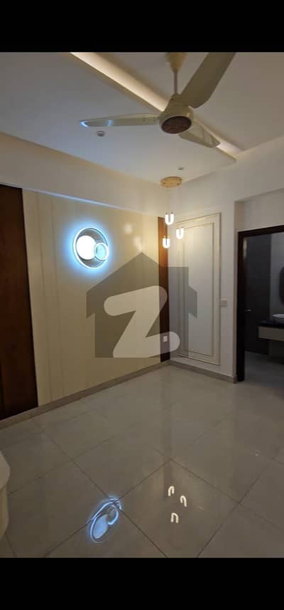 گلستانِِ جوہر ۔ بلاک 2 گلستانِ جوہر,کراچی میں 3 کمروں کا 8 مرلہ فلیٹ 3.6 کروڑ میں برائے فروخت۔