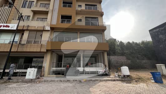 بحریہ انکلیو - سیکٹر سی بحریہ انکلیو,بحریہ ٹاؤن,اسلام آباد میں 5 مرلہ عمارت 9.0 کروڑ میں برائے فروخت۔