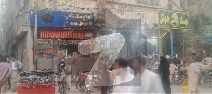 محمودآباد نمبر 4 محمود آباد,کراچی میں 2 مرلہ دکان 1.2 لاکھ میں کرایہ پر دستیاب ہے۔