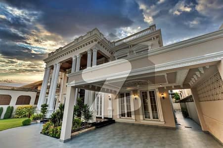 ڈی ایچ اے فیز 6 ڈیفنس (ڈی ایچ اے),لاہور میں 6 کمروں کا 2 کنال مکان 27.0 کروڑ میں برائے فروخت۔