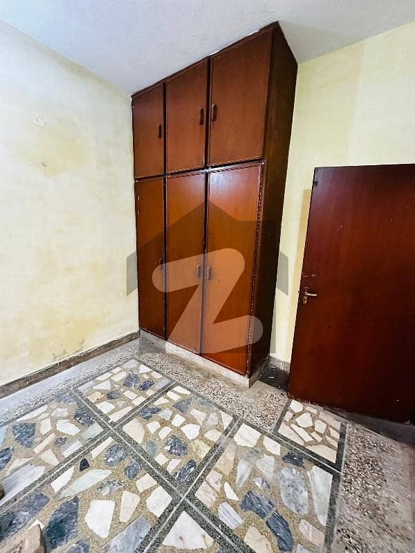 Full House Available For Rent In G11 Full House Available For Rent In G11