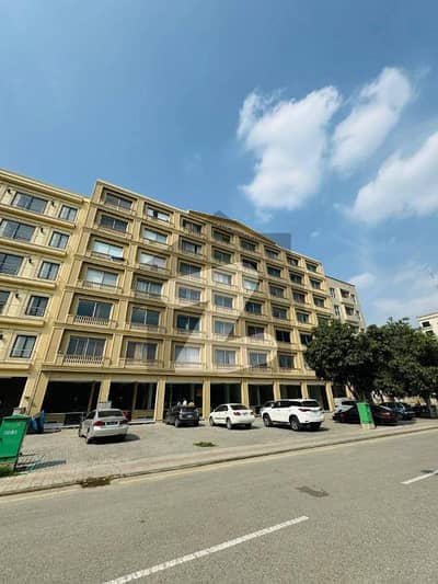 Commercial shop available for Rent hot location Serious Clint only Commercial shop available for Rent hot location Serious Clint only