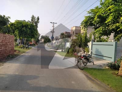 سینٹرل پارک ۔ بلاک جی سینٹرل پارک ہاؤسنگ سکیم,لاہور میں 10 مرلہ رہائشی پلاٹ 90.0 لاکھ میں برائے فروخت۔ سینٹرل پارک ۔ بلاک جی سینٹرل پارک ہاؤسنگ سکیم,لاہور میں 10 مرلہ رہائشی پلاٹ 90.0 لاکھ میں برائے فروخت۔