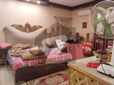 ڈی ایچ اے فیز 7 ڈی ایچ اے ڈیفینس,کراچی میں 6 کمروں کا 1 کنال مکان 14.0 کروڑ میں برائے فروخت۔ ڈی ایچ اے فیز 7 ڈی ایچ اے ڈیفینس,کراچی میں 6 کمروں کا 1 کنال مکان 14.0 کروڑ میں برائے فروخت۔