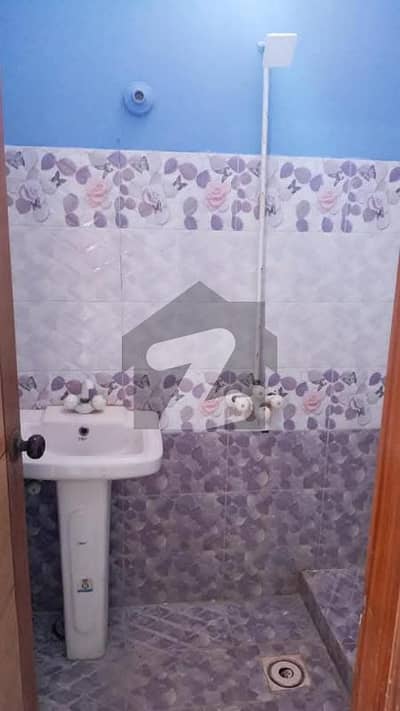 گلشن اقبال - بلاک 13-ڈی2 گلشنِ اقبال,گلشنِ اقبال ٹاؤن,کراچی میں 2 کمروں کا 3 مرلہ فلیٹ 75.0 لاکھ میں برائے فروخت۔ گلشن اقبال - بلاک 13-ڈی2 گلشنِ اقبال,گلشنِ اقبال ٹاؤن,کراچی میں 2 کمروں کا 3 مرلہ فلیٹ 75.0 لاکھ میں برائے فروخت۔