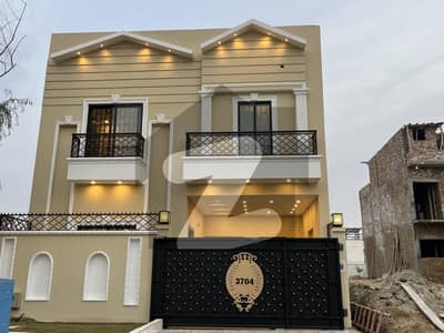 بی ۔ 17 اسلام آباد میں 3 کمروں کا 5 مرلہ مکان 2.3 کروڑ میں برائے فروخت۔