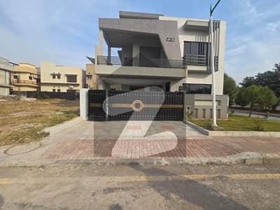 بحریہ گرینز۔ اوورسیز انکلیو - سیکٹر 7 بحریہ گرینز۔ اوورسیز انکلیو,بحریہ ٹاؤن فیز 8,بحریہ ٹاؤن راولپنڈی,راولپنڈی میں 4 کمروں کا 10 مرلہ مکان 1.5 لاکھ میں کرایہ پر دستیاب ہے۔