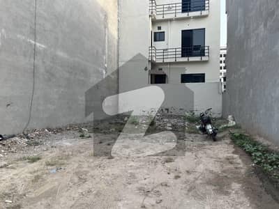 5 Marla Facing Park residential plot for sale in Union Town at Prime location