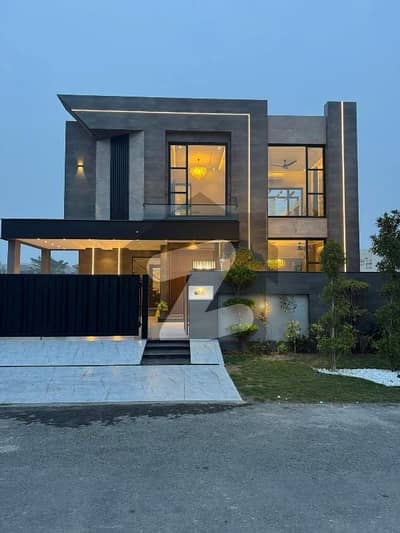 ڈی ایچ اے فیز 5 ڈیفنس (ڈی ایچ اے),لاہور میں 4 کمروں کا 10 مرلہ مکان 5.15 کروڑ میں برائے فروخت۔ ڈی ایچ اے فیز 5 ڈیفنس (ڈی ایچ اے),لاہور میں 4 کمروں کا 10 مرلہ مکان 5.15 کروڑ میں برائے فروخت۔