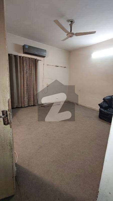 Room For Females Room For Females