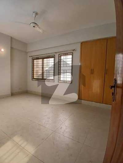 3 bed Apartment Available For Rent