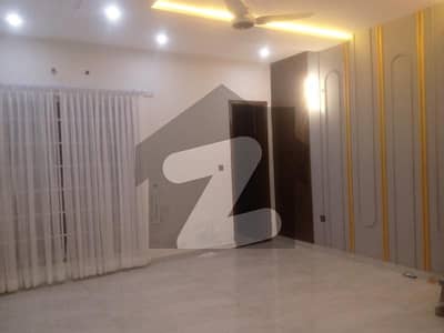 1 Kanal Modern House For Sale